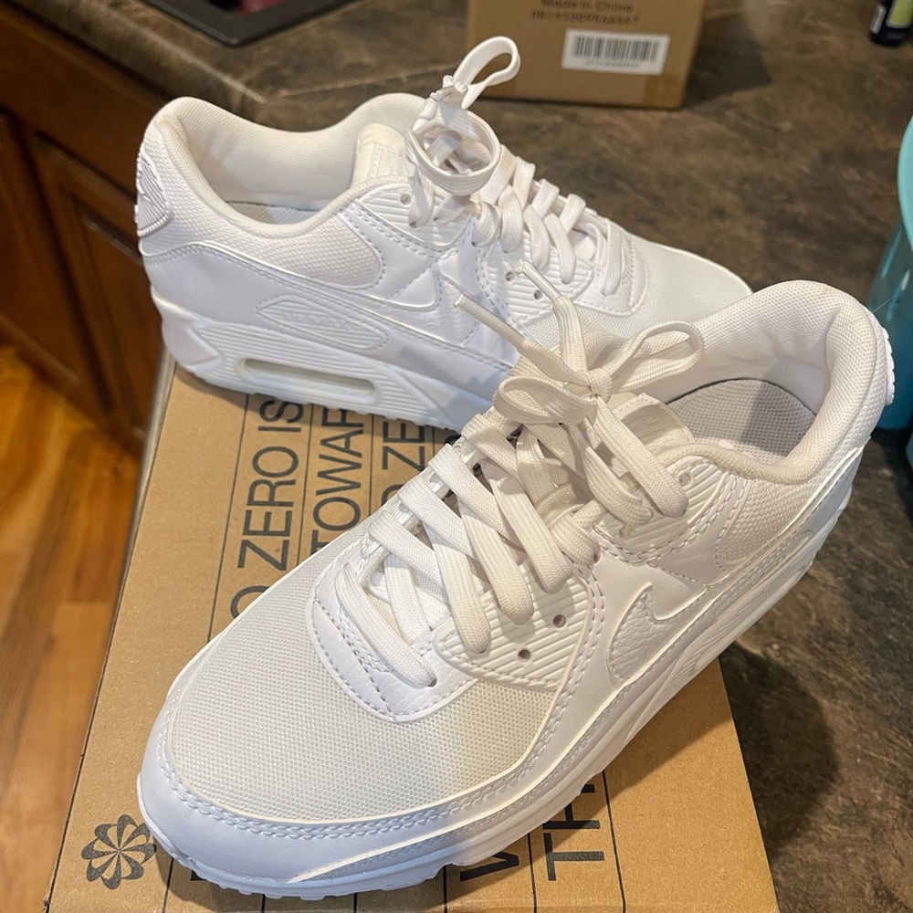 Nike Air Max 90 White Sneakers